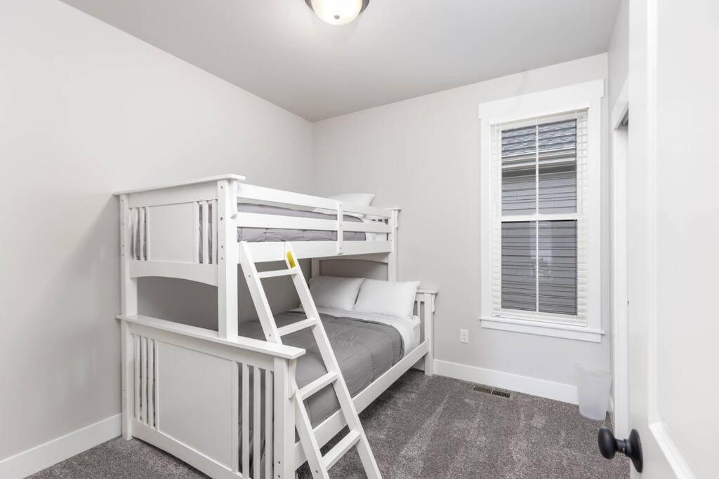 Charming 3-Bedroom In Vibrant New Neighborhood Billings Εξωτερικό φωτογραφία
